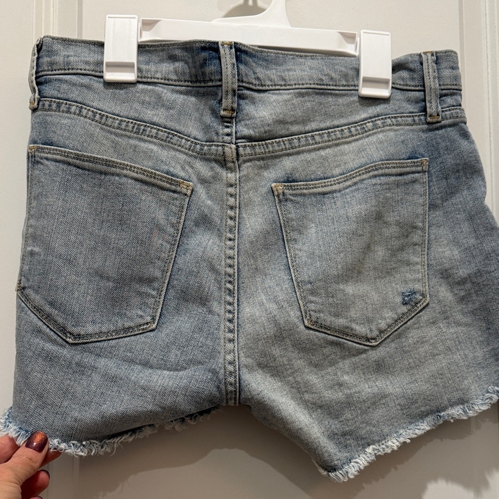 GAP Blue Distressed Jean Shorts Size 28 - Picture 9 of 9